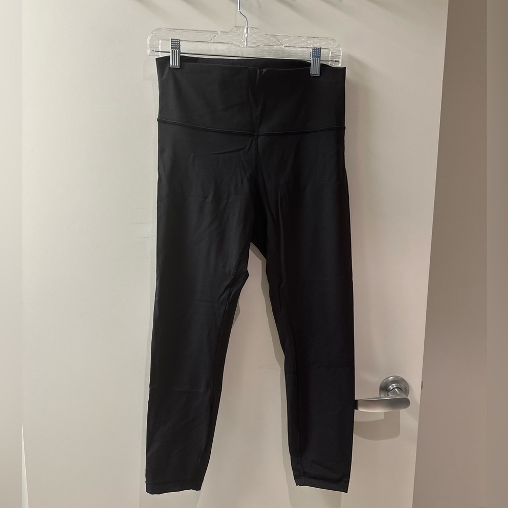 Lululemon Wunder Under High Rise 23” black leggings